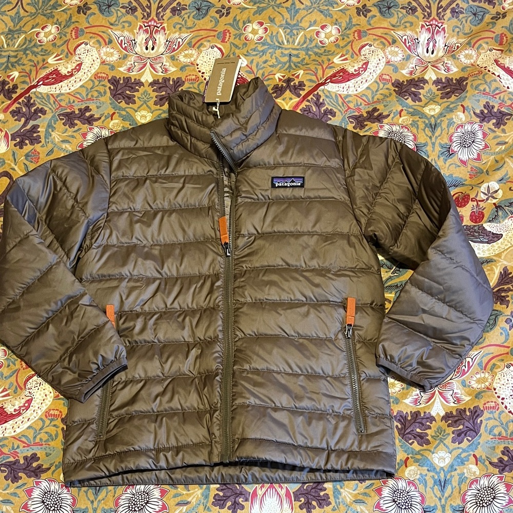 NWT Patagonia Olive Puffer Jacket with Orange Zipper Pulls